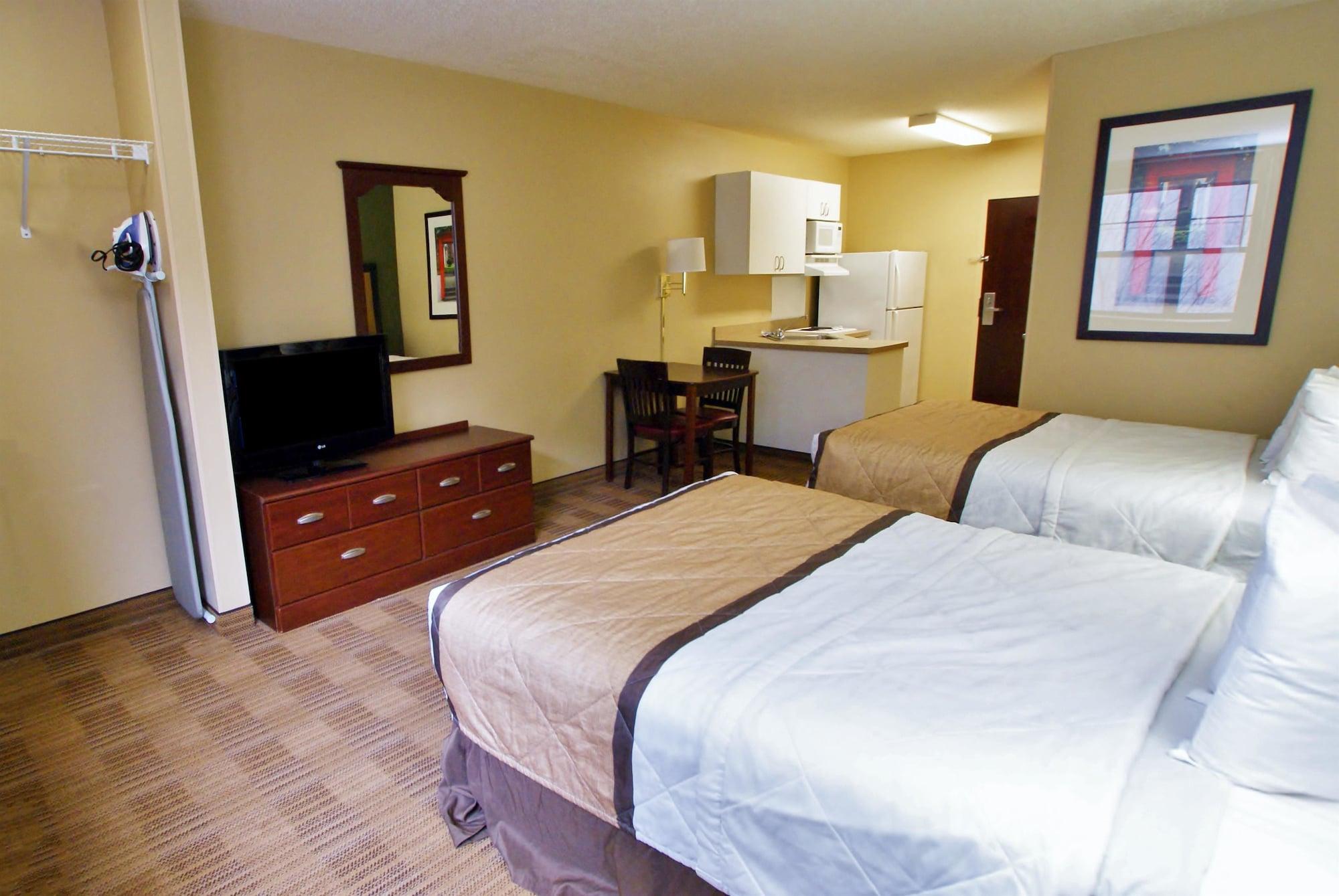 Extended - Orange County - Hills Hotel