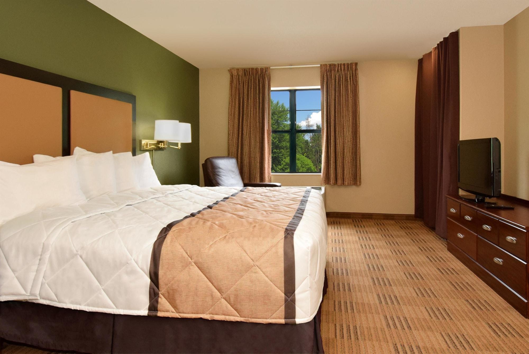 Hotel Extended - Orange County - Hills